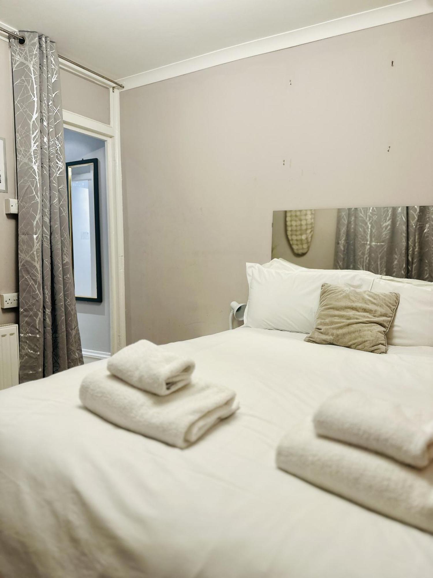 Seafront Party Houses For Hens, Stags & Groups Brighton Quarto foto